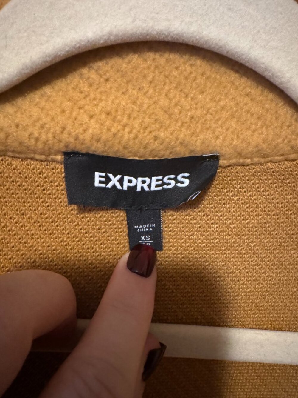 Fall Knee Length Coat - Picture 3 of 3